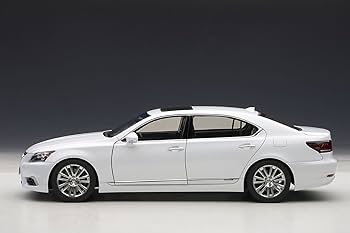 Lexus LS600h 1:18 ホワイト Amazon | AUTOart 1/18 レクサス LS600hL (ホワイトパール